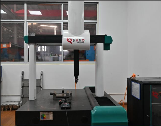 Measurement apparatus for quality control